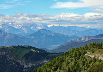 Fototapeta na wymiar panorama of the italian alps and the mountain ranges of veneto and trentino alto adige