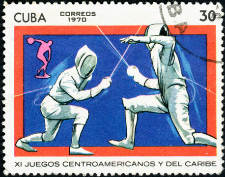 CUBA - CIRCA 1970: A stamp printed by Cuba, shows fencers