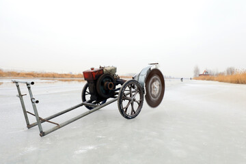 Fototapeta na wymiar Electric saws used by farmers to cut ice, North China