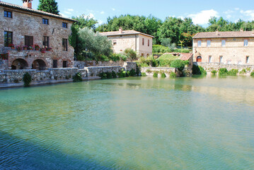 Le antiche terme di Bagno Vignoni in provincia di Siena.
