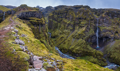 Beautiful autumn Múlagljúfur Canyon, Iceland. It is located not far from Ring Road and Fjallsárlón glacier with Breiðárlón ice lagoon at the south end of Vatnajökull icecap and Öræfajökull volcano.