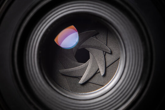 Aperture of a Photographic Lens