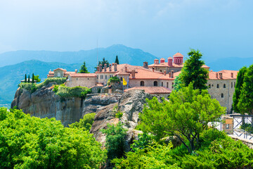 Fototapeta na wymiar beautiful complex of Meteora monasteries built on rocks, Thessaly, Greece