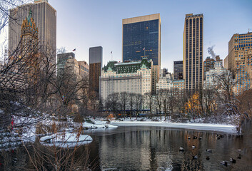 Fototapeta premium Plaza Hotel after snow storm