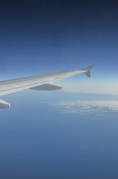 Airplane's wing during flight