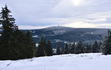 Fototapeta na wymiar Klínovec/Keilberg in winter from Fichtelberg - idyllic landscape