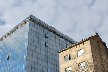 Obraz premium Belgrage Serbia in January 2022, windows of Belgrade, architecture of Belgare