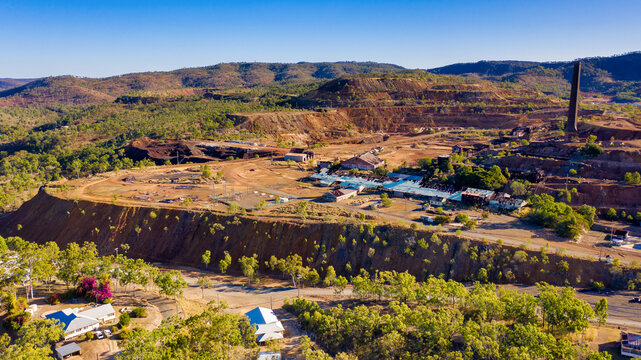 Horizontal shot of Mount Morgan Mine