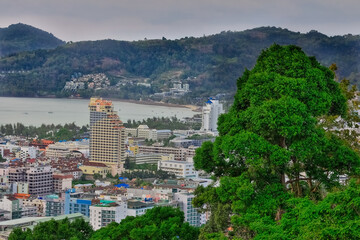 Obraz premium Colourful Sunset Patong Beach lovely vibrant orange, pink and Blue colours Phuket Thailand Thai 