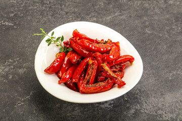 Sun-dried tomato in olive oil