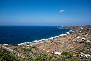 La costa ed il mare a Pantelleria