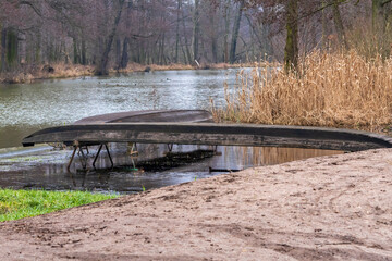 Kähne an der Spree im Winter