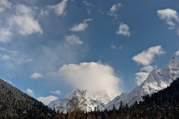 Obraz premium Mountain peaks of the North Caucasus