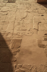 Obraz premium The Karnak Temple Complex, commonly known as Karnak, comprises a vast mix of decayed temples, pylons, chapels, and other buildings near Luxor, Egypt