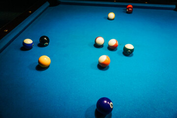 Pool game - balls on a table