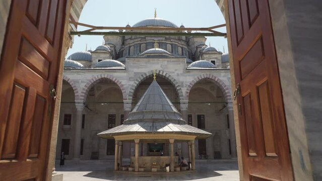 Entrance to the Fatih Mosque, Istanbul, Turkey