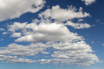 Obraz premium blue sky with clouds as background