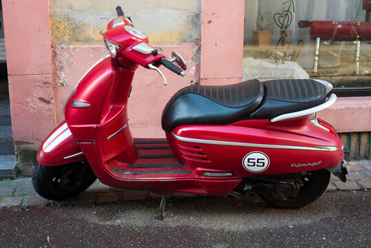 Vintage Scooter" Images – Browse 177 Stock Photos, Vectors, and Video |  Adobe Stock