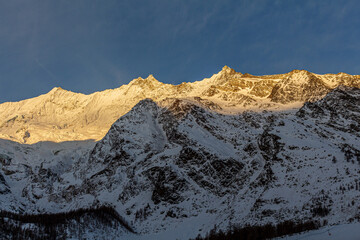 Fototapeta na wymiar Sunrise in Saas Fee, Valais, Switzerland, Europe