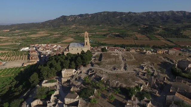 Corbera d'Ebre pueblo de la Comarca de la Terra Alta Tarragona, escenario de la Batalla de l'Ebre