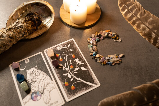tarot, pierres et lune