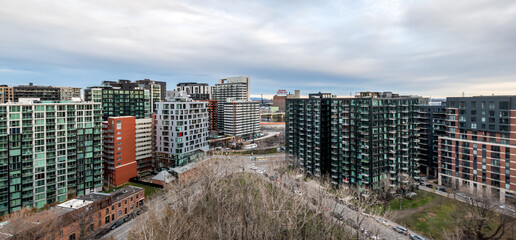 Nice apartment for rent in downtown Montreal, nicely staged and furnished with kitchen, open style bedroom, modern bathroom with shower, sauna, billiards, swimming pool, gym and city vews