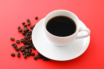 コーヒーカップとコーヒー豆　Coffee cups and coffee beans