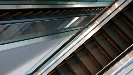 Obraz premium overlooking the escalator