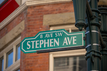 Obraz premium Historic Stephen Ave sign for Calgary's downtown pedestrian mall.
