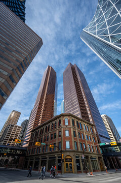 Calgary, Albert a - February 6, 2022: Wide angle view of office towers in Calgary Alerta