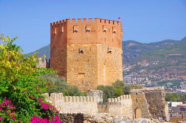 Obraz premium Turkey. Alanya.09.12.21. View of the Kyzyl Kule tower in the old city.