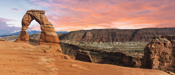 Sunset over Delicate Arch in the USA - 485537153