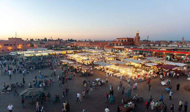 Jemaa el-Fna by night
