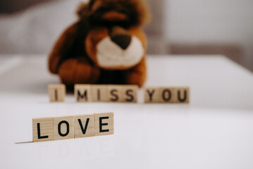 I miss you, na tle misia © rozentuzjazmowany