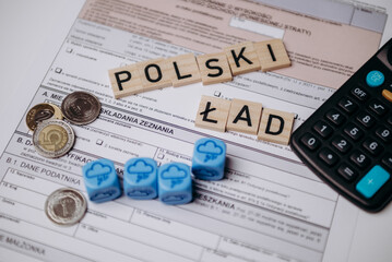 Fototapeta premium Polski ład na tle pit 37