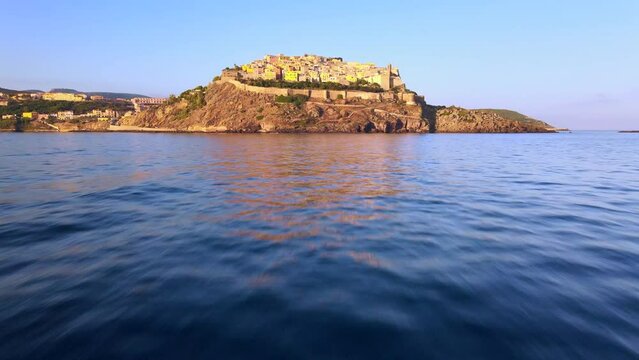 Flying on Castelsardo with Drone - 4K