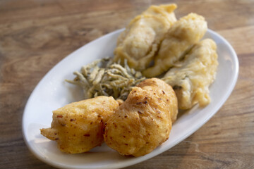 mixed fried fish