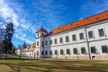 Obraz premium beautifully renovated Esterhazy castle in Tata Hungary