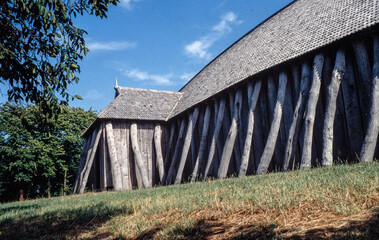 Wooden Viking house in Hobro Denmark 1992 - obrazy, fototapety, plakaty
