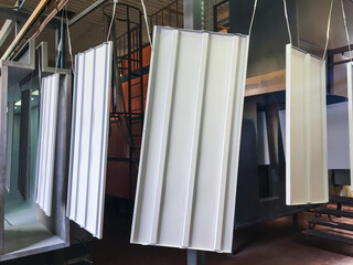 Spray paint product powder coating