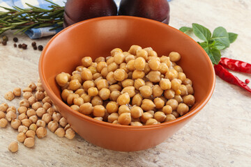 Boiled chickpea in the bowl