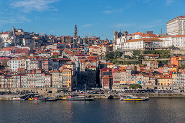 Vue sur Porto depuis le Téléphérique de Gaia