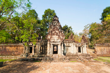 Fototapeta na wymiar Gate at the entrance to Baphuon, Angkor Thom Temple Complex, Angkor Temples, Cambodia, Indochina, Southeast Asia, Asia, Southeast Asia