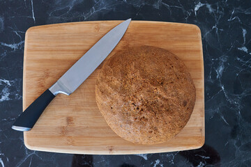 bread and knife