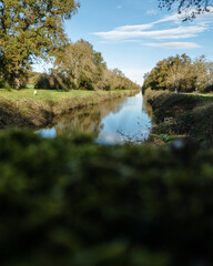 Canal du Berry en France
