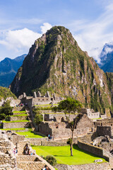 Fototapeta na wymiar Machu Picchu Inca ruins and Huayna Picchu (Wayna Picchu), Cusco Region, Peru, South America