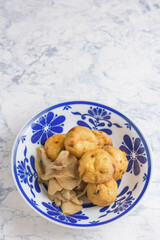 がんもどきと舞茸の炊き合せ