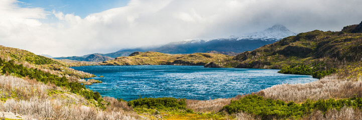 Scottsburg Lake (Lago Scottsburg), Torres del Paine National Park (Parque Nacional Torres del...