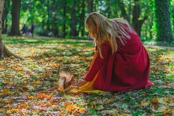 child playing with squirrel © Wojciech Zieliński 