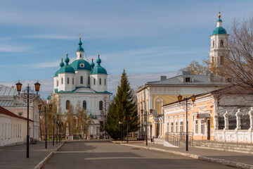 Fototapeta na wymiar View of the Spassky Cathedral from the Spassky street of the city of Yelabuga on a sunny spring morning. Yelabuga, Tatarstan, Russia